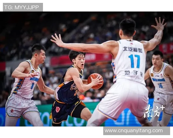 2015年CBA季后赛北京队与广东队首场对决精彩回顾与赛况分析 2015年CBA季后赛北京队与广东队首场对决精彩回顾与赛况分析