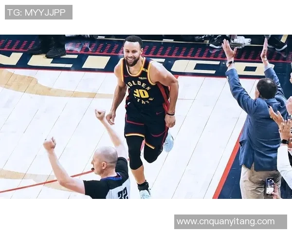 库里封神一战,数据超詹姆斯与乔丹并排,却为勇士埋下丧命危险! 库里封神一战,数据超詹姆斯与乔丹并排,却为勇士埋下丧命危险!