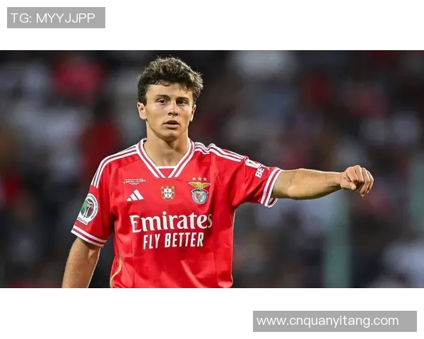 曼联欲再签南美小妖，17岁中场身价数百万！欧洲豪门张狂寻觅新凯塞多